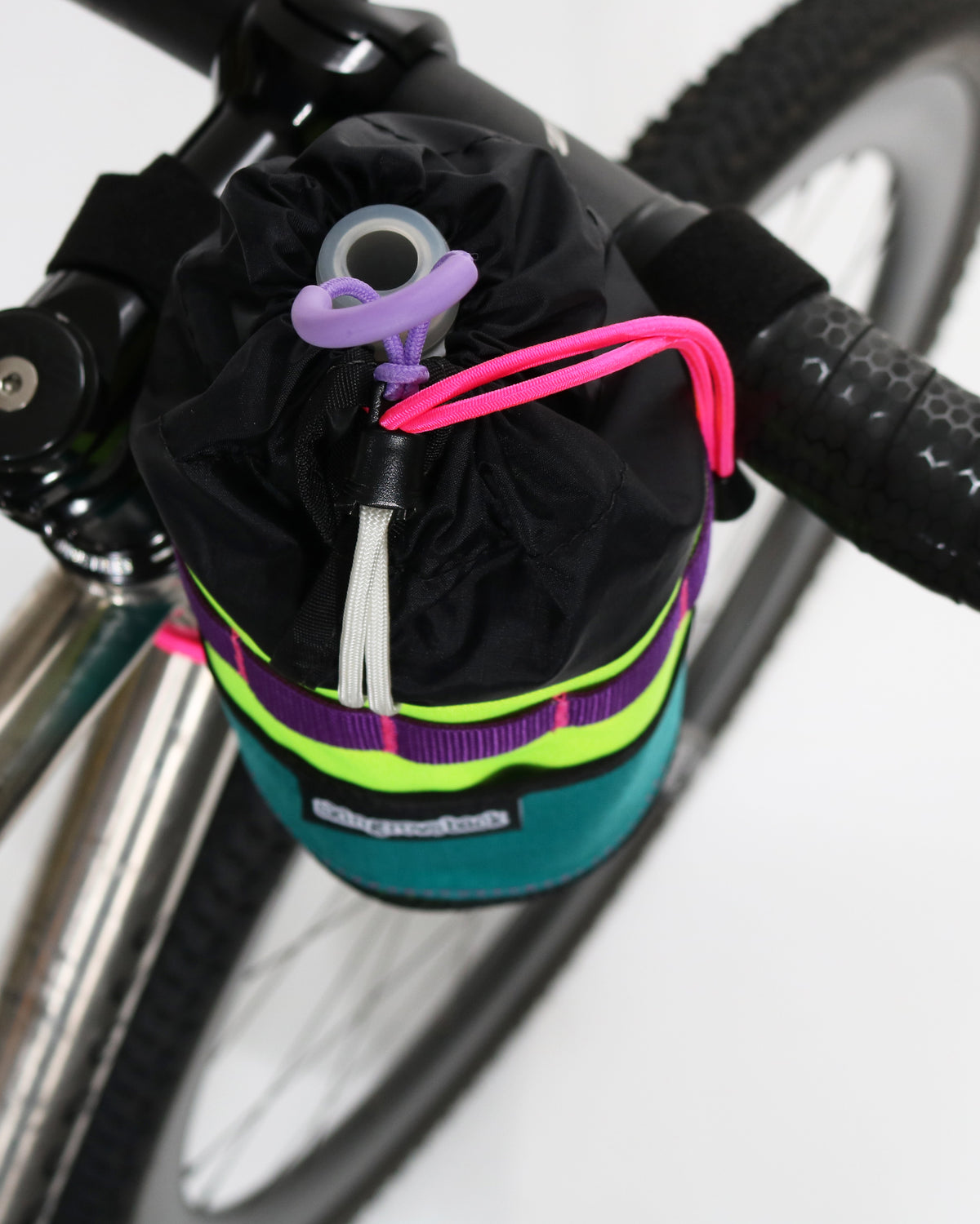 Snack Stack Stem Feed Bag Turbo