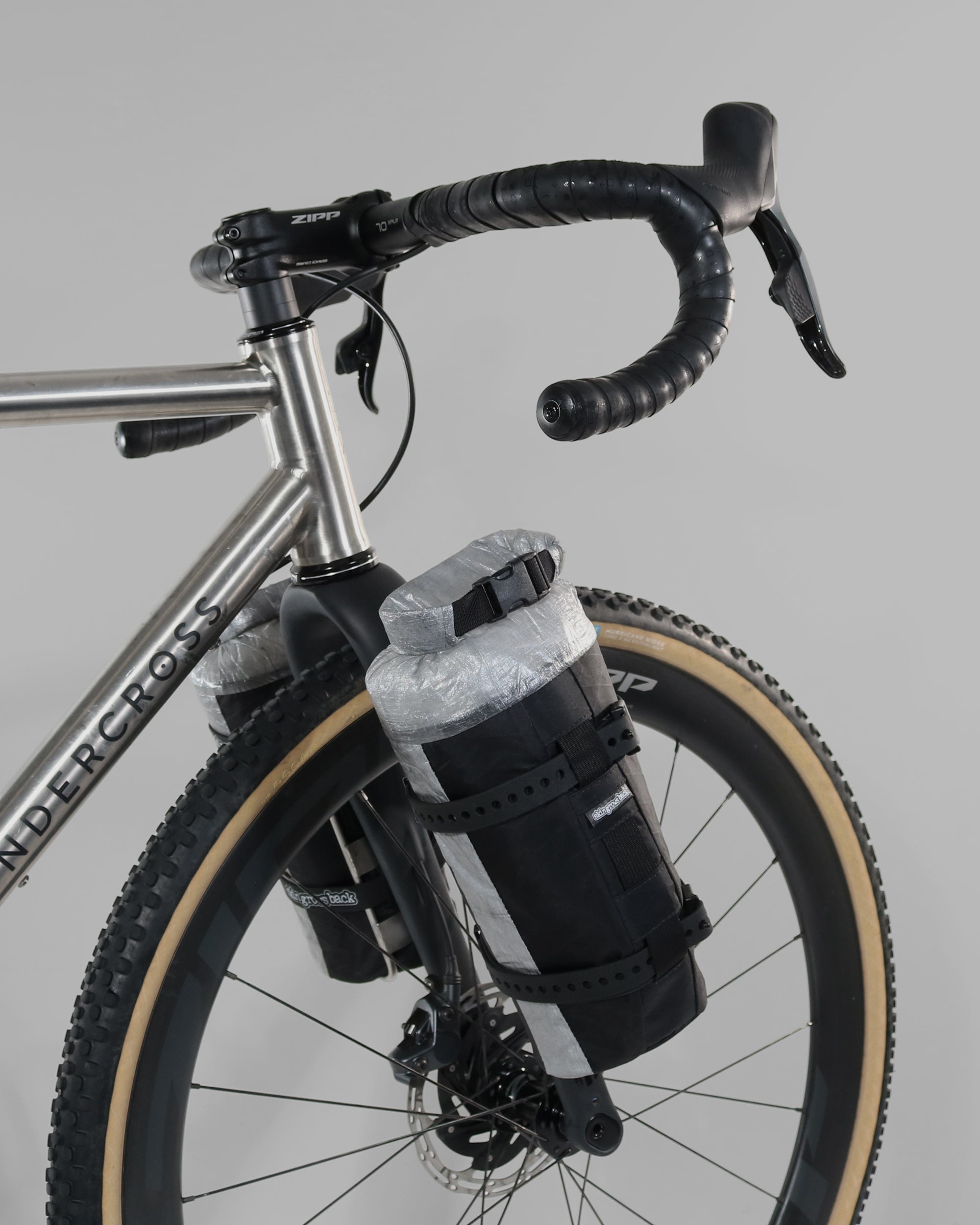gravel bike fork bags Moai Racing Bag UStTyp:MT:1 bananas bag Condition:Like new Unterhemden falten platzsparend |