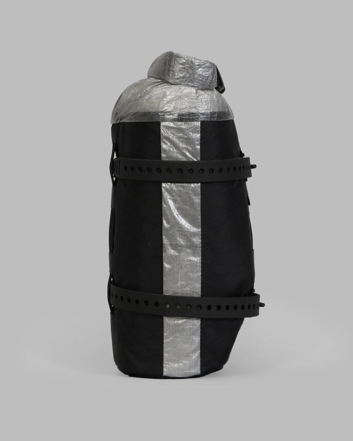 Skingrowsback transcend racing series moai bikepacking fork bag black xpac vx21 with silver dyneema against a grey background