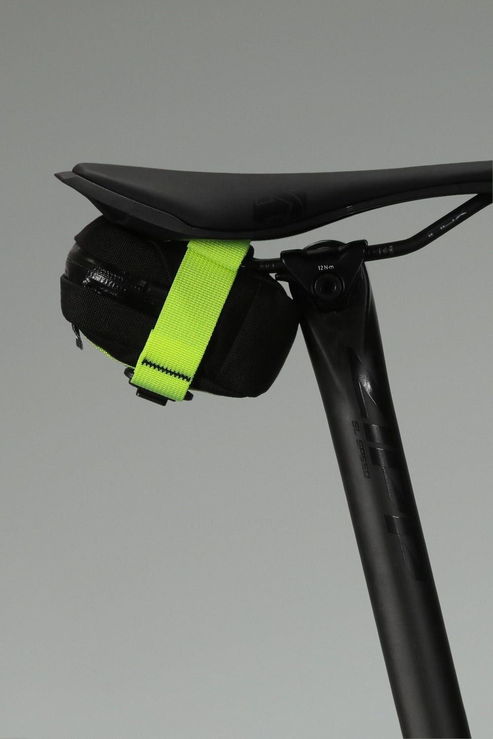 neon yellow distinction