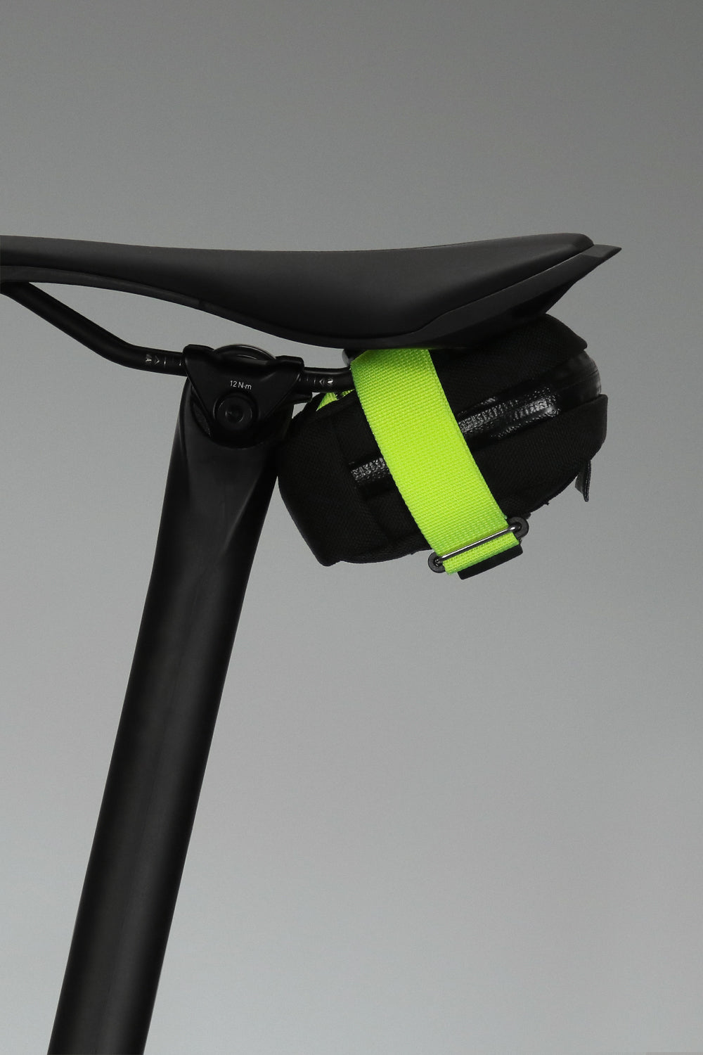 neon yellow distinction