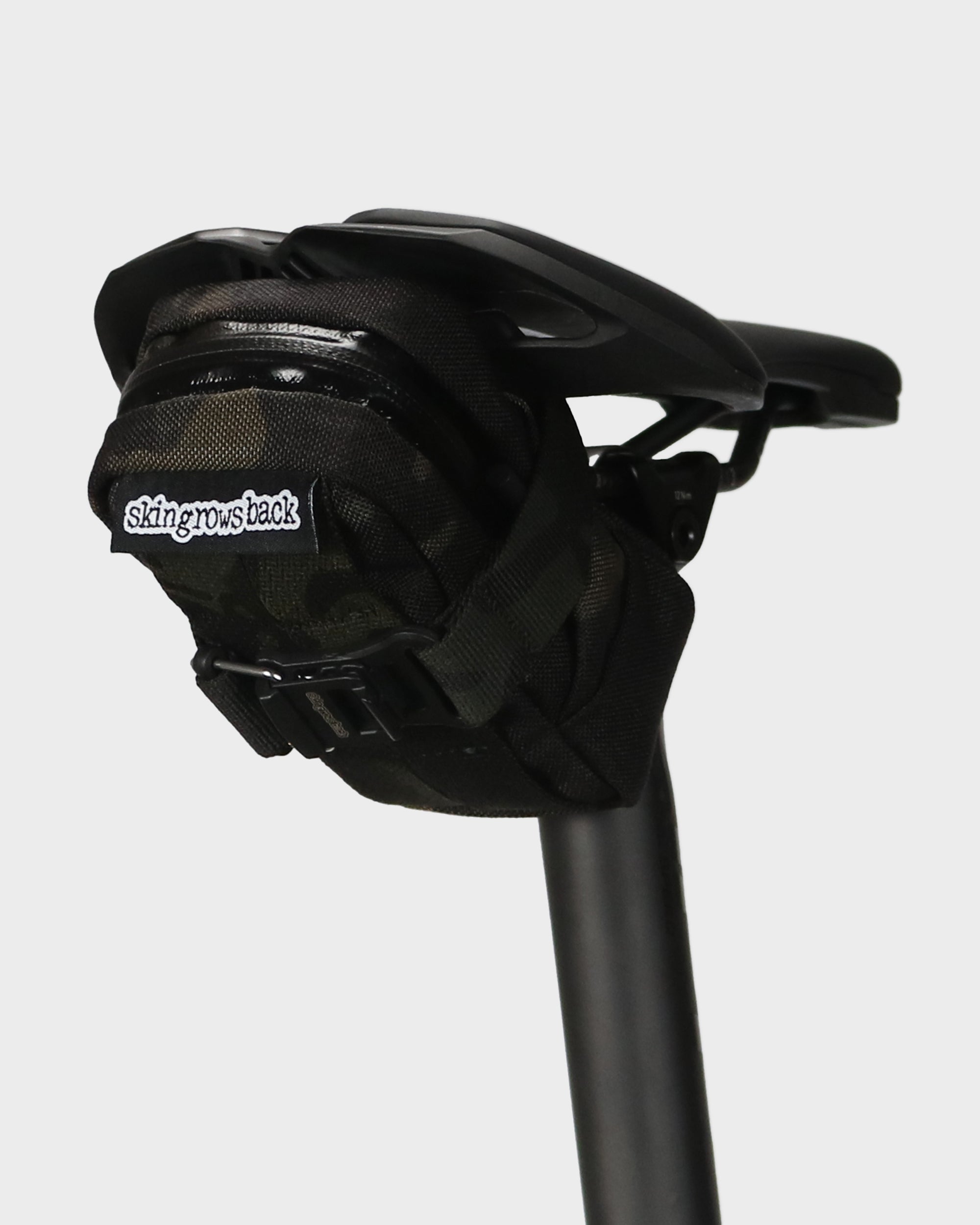 multicam black