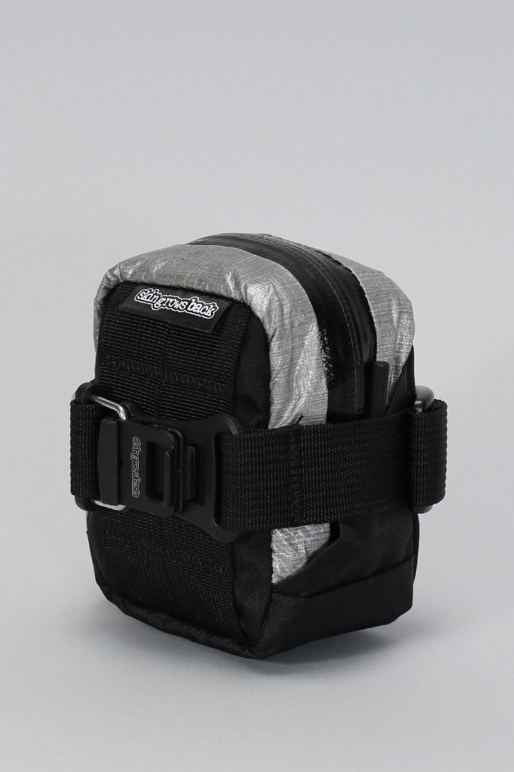 skingrowsback plan b micron racing saddle bag black gravel bike dyneema